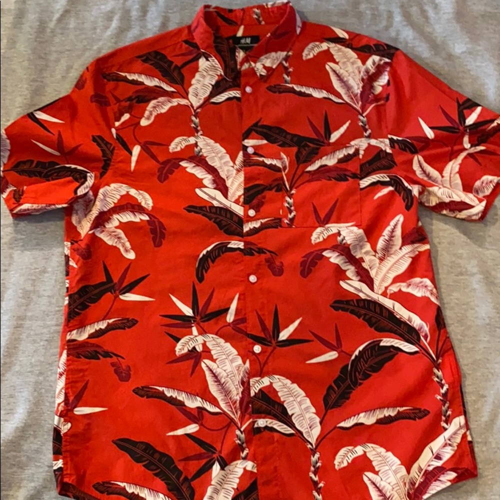 Men’s Medium H&M Summer button down shirt